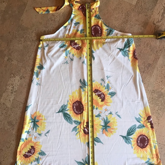 NWOT Sunflower halter swing dress, size L 🌻 - Picture 5 of 6
